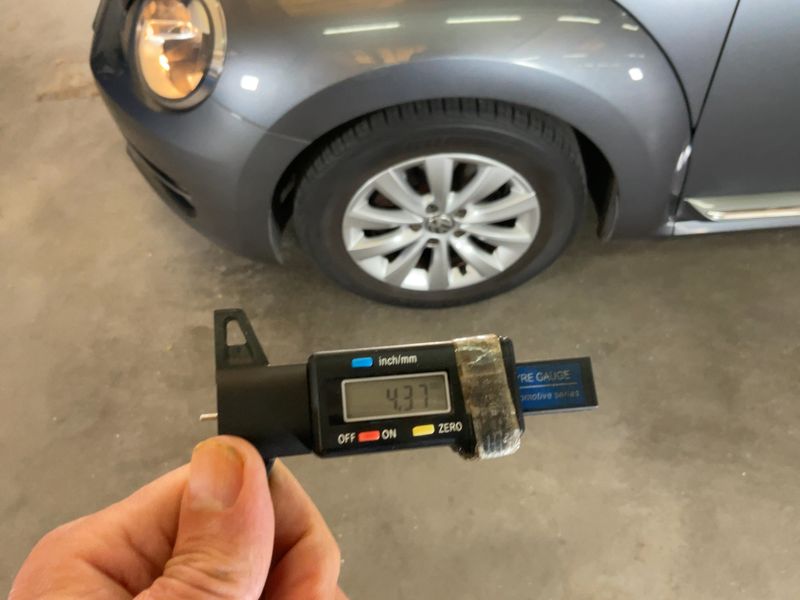 Volkswagen Beetle 1.2 TSI Design 2013 – снимка 3