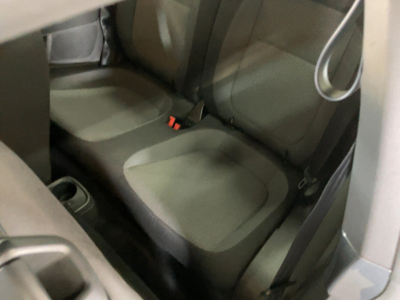 Volkswagen Beetle 1.2 TSI Design 2013 – снимка 19