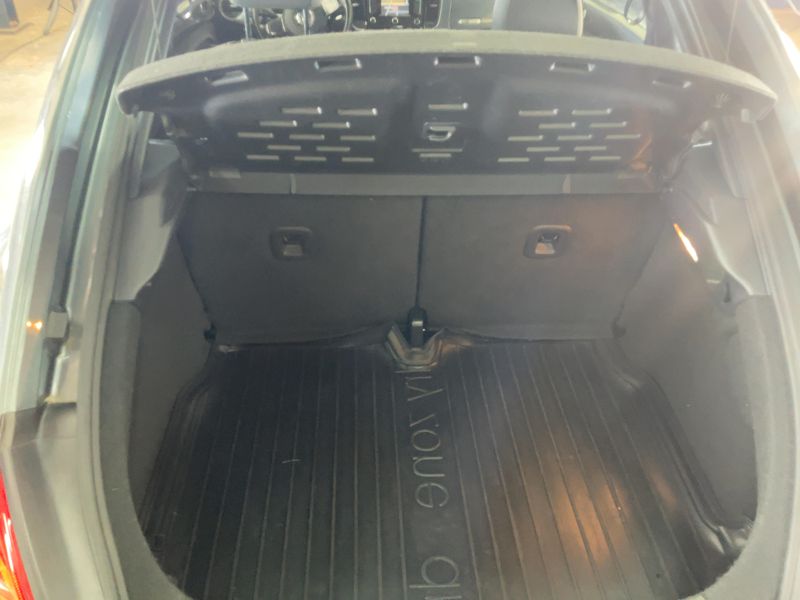 Volkswagen Beetle 1.2 TSI Design 2013 – снимка 15