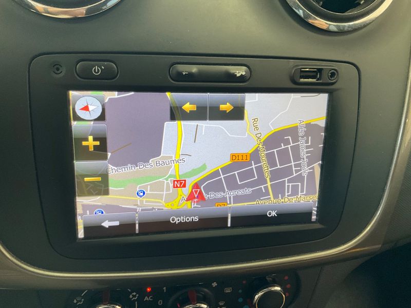 Dacia Sandero 1.5 dCi Stepway Prestige 2013 – снимка на щета