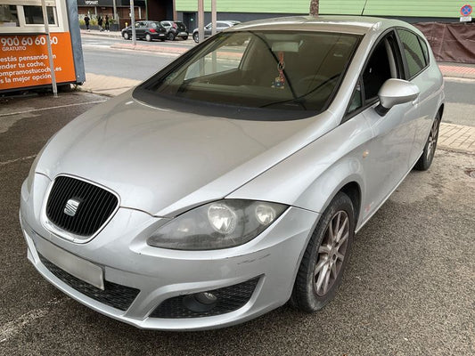 Seat Leon 1.6 TDI Reference Copa 2011 – снимка 1