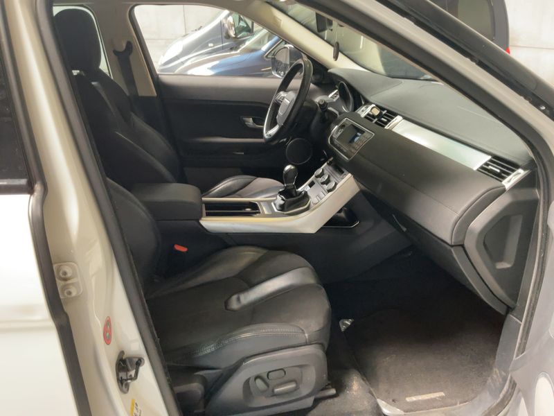 Land Rover Evoque 2.2 Td4 Pure 2013 – снимка 16