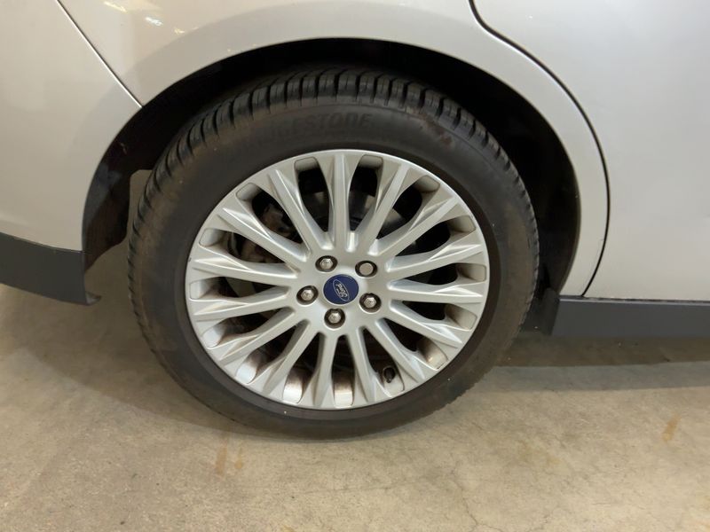 Ford Grand C-Max 1.0 EcoBoost Titanium 2014 – снимка 9
