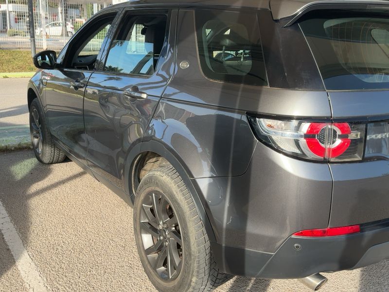 Land Rover Discovery Sport 2.0 Td4 SE AWD 2017 – снимка 6