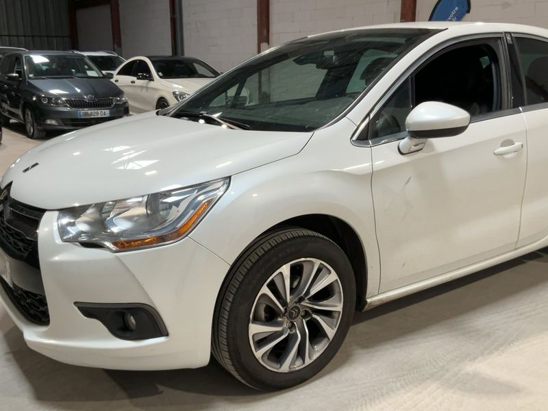 Citroen DS4 1.6 e-HDi Chic 2014 – снимка 2