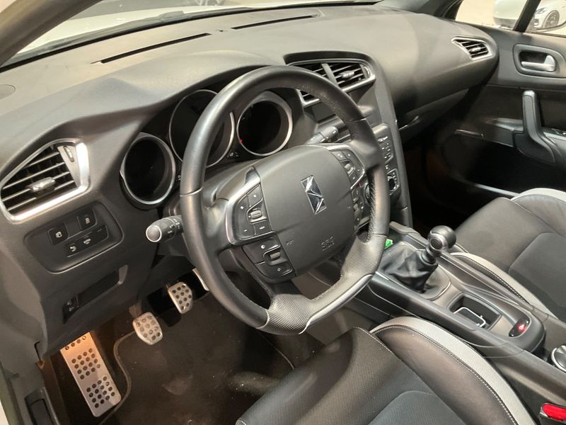 Citroen DS4 1.6 e-HDi Chic 2014 – снимка на щета 47