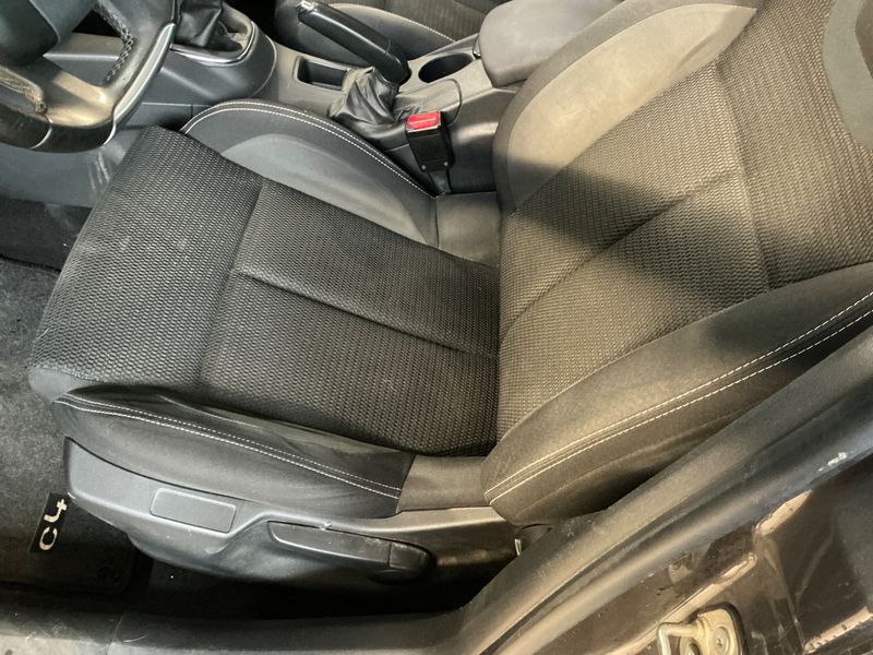 Citroen C4 1.2 e-THP Millenium Business 2017 – снимка 26