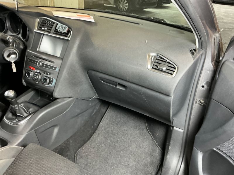 Citroen C4 1.2 e-THP Millenium Business 2017 – снимка 25