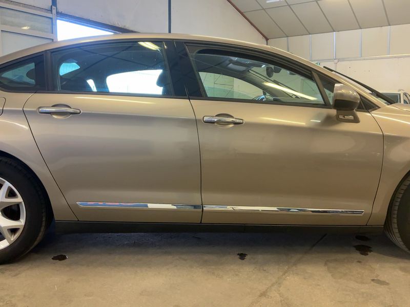 Citroen C5 1.6 HDi Audace 2009 – снимка 10