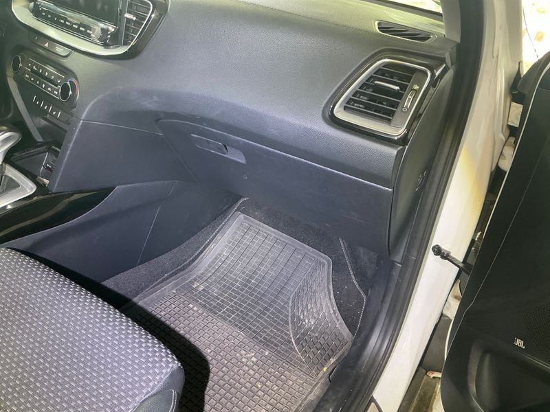 Kia XCeed 1.5 TGDI Spirit 2021 – снимка 24