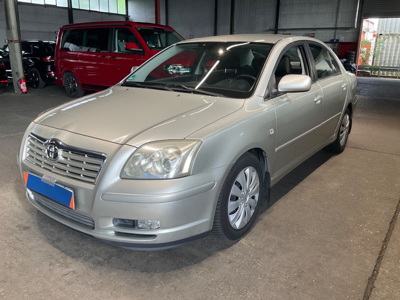 Toyota Avensis 2.0 Sol 2005 – снимка 1