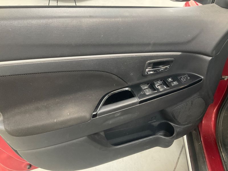 Peugeot 4008 1.8 HDi 2013 – снимка 32