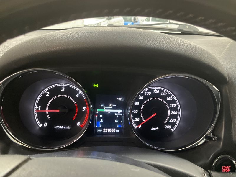 Peugeot 4008 1.8 HDi 2013 – снимка 18