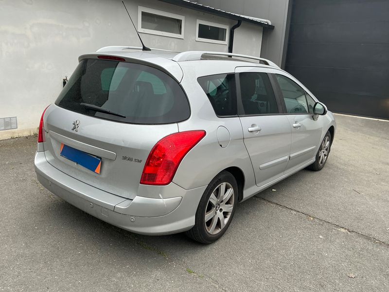 Peugeot 308 1.6 HDi Access 2014 – снимка 2