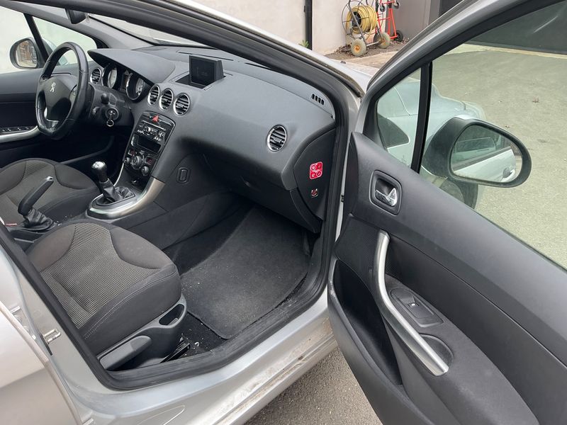 Peugeot 308 1.6 HDi Access 2014 – снимка 3
