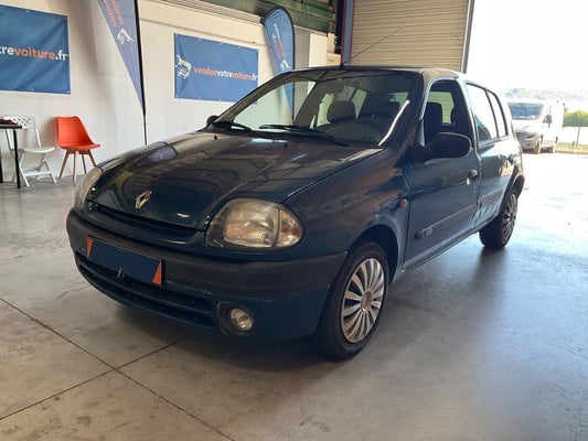 Renault Clio 1.4 RXE 2000 – снимка 1