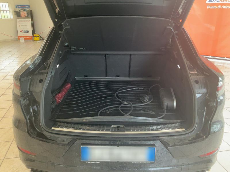 Porsche Cayenne E-Hybrid Platinum Edition 2022 – снимка 15