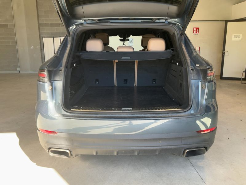 Porsche Cayenne 3.0 2018 – снимка 15