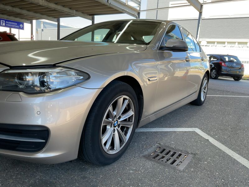 BMW 5er 528i 2014 – снимка 2