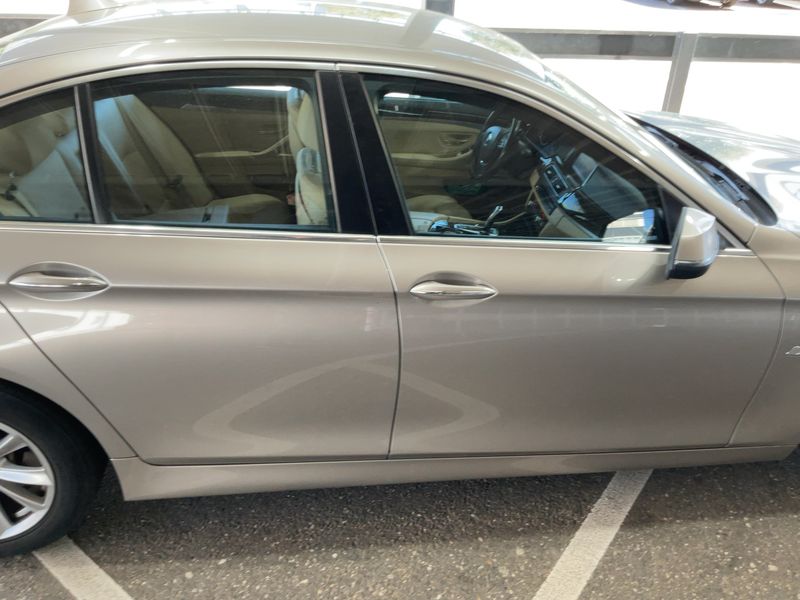 BMW 5er 528i 2014 – снимка 10