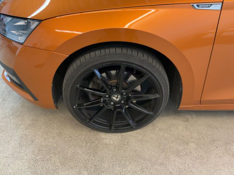 Skoda Octavia 1.5 TSI ACT e-TEC Sportline 2022 – снимка 3
