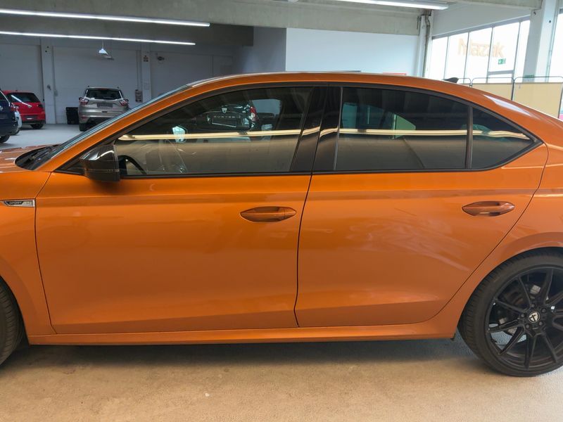 Skoda Octavia 1.5 TSI ACT e-TEC Sportline 2022 – снимка 4