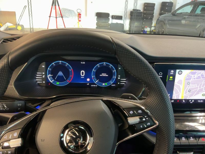 Skoda Octavia 1.5 TSI ACT e-TEC Sportline 2022 – снимка 19