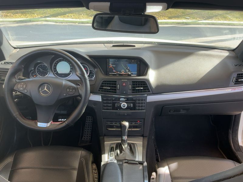 Mercedes-Benz E-Klasse E 250 CGI BlueEfficiency Avantgarde 2010 – снимка 17