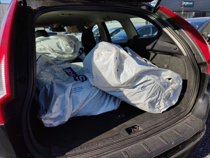 Volvo XC60 2.0 D4 Kinetic 2WD 2012 – снимка 9