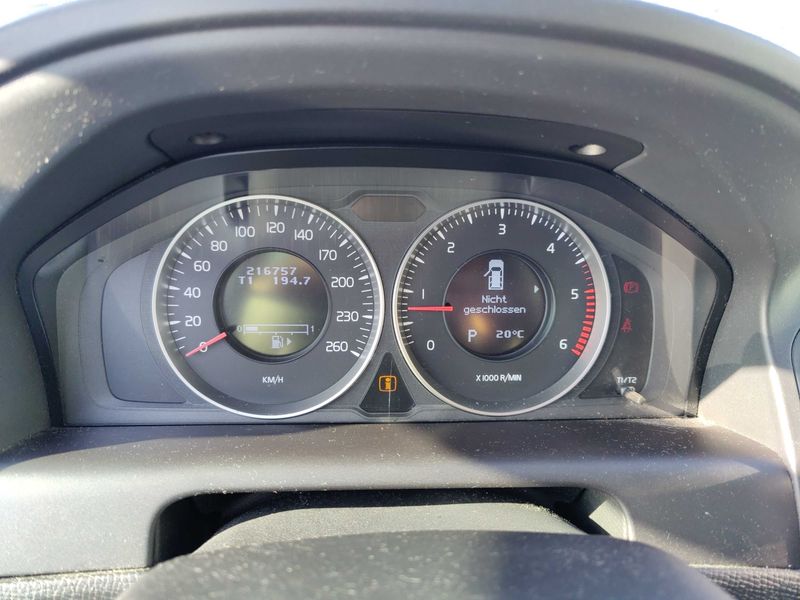 Volvo XC60 2.0 D4 Kinetic 2WD 2012 – снимка 12
