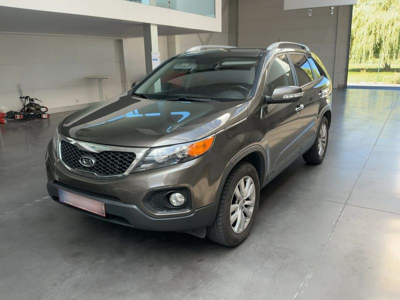Kia Sorento 2.0 CRDi Concept 2WD 2011 – снимка 1