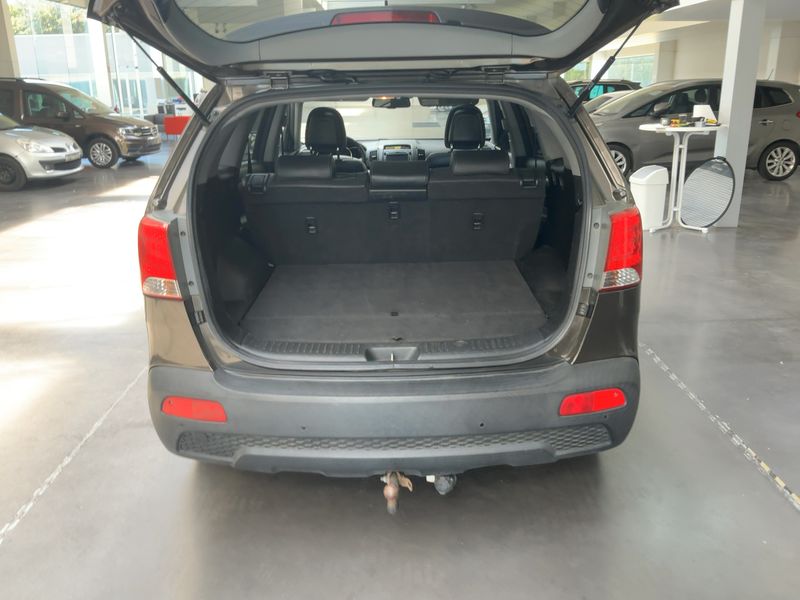 Kia Sorento 2.0 CRDi Concept 2WD 2011 – снимка 15