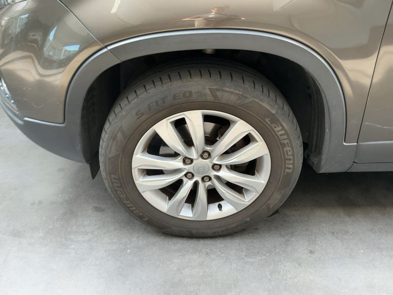 Kia Sorento 2.0 CRDi Concept 2WD 2011 – снимка 3
