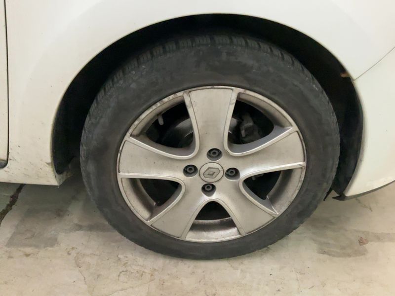Renault Clio 0.9 Energy Dynamique 2012 – снимка 11