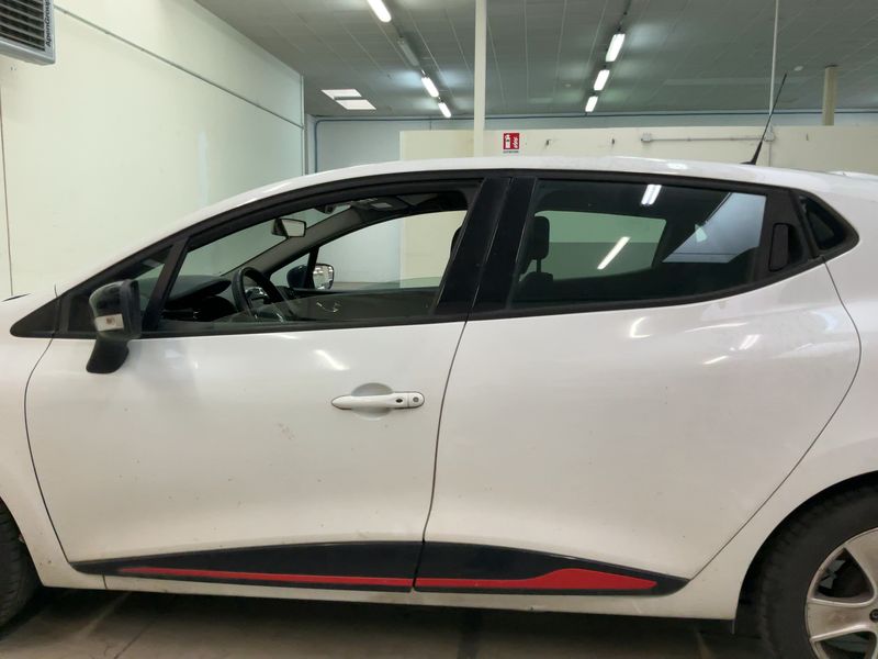 Renault Clio 0.9 Energy Dynamique 2012 – снимка 4