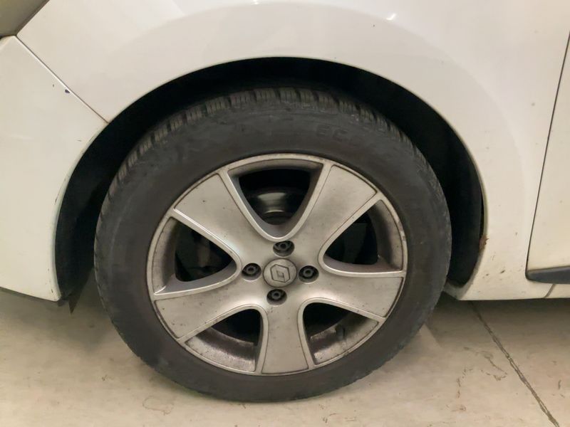 Renault Clio 0.9 Energy Dynamique 2012 – снимка 3
