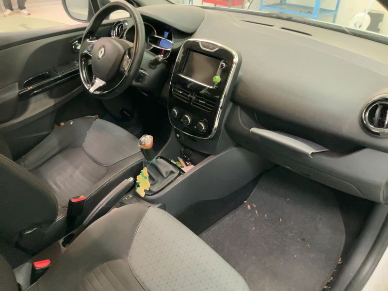 Renault Clio 0.9 Energy Dynamique 2012 – снимка 17