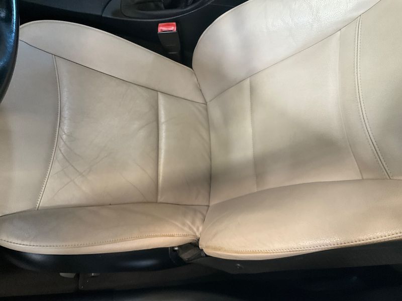 BMW 3er 320d xDrive Edition Luxe 2011 – снимка 25
