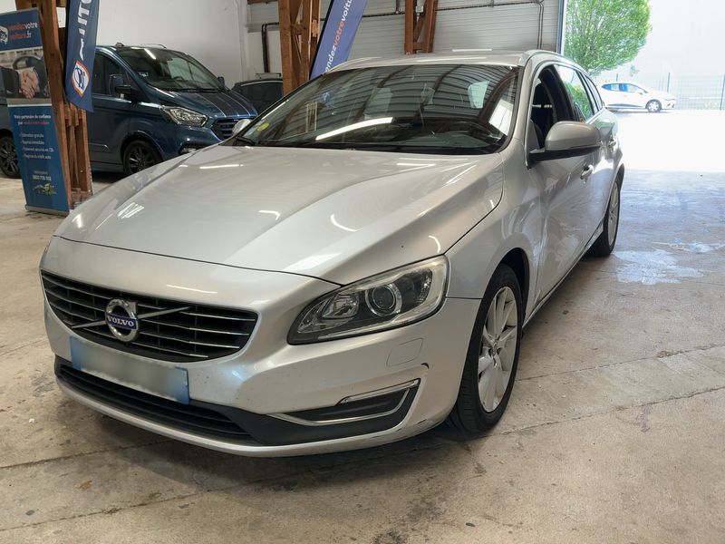 Volvo V60 2.0 D3 Summum 2016 – снимка 1