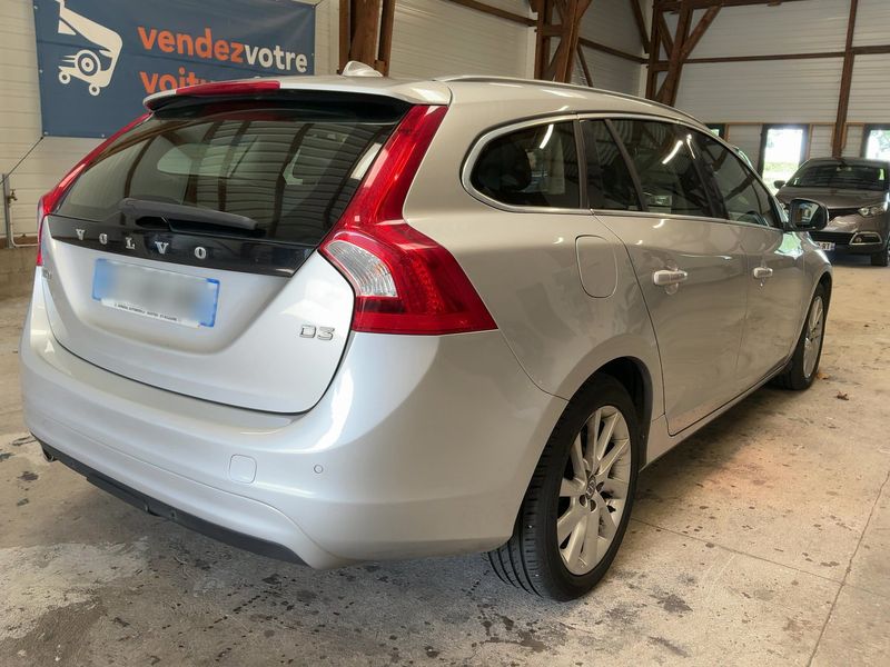 Volvo V60 2.0 D3 Summum 2016 – снимка 8