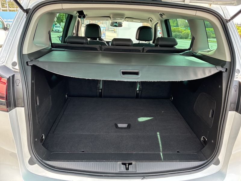 Opel Zafira Tourer 1.6 CDTI Business Innovation Start/Stop 2019 – снимка 9