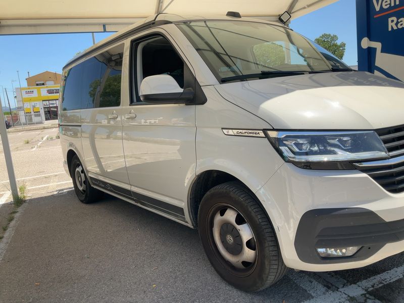 Volkswagen T6 California 2.0 TDI Beach Camper FWD 2023 – снимка 12