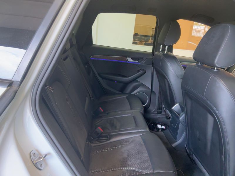 Audi Q5 3.0 V6 TDI quattro 2012 – снимка 19