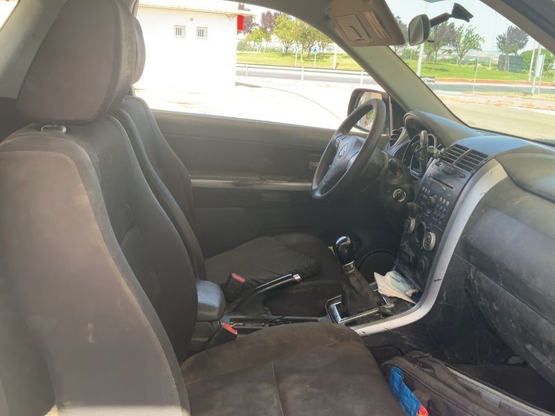 Suzuki Grand Vitara 1.9 DDiS Comfort 2012 – снимка 16