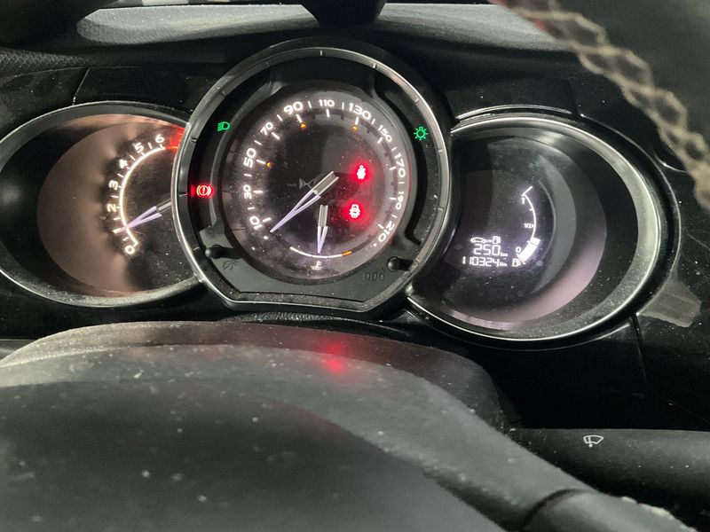 DS Automobiles DS3 1.2 PureTech Style 2018 – снимка 18