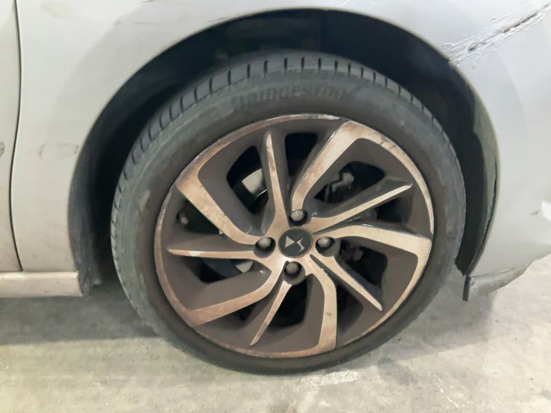 DS Automobiles DS3 1.2 PureTech Style 2018 – снимка 11