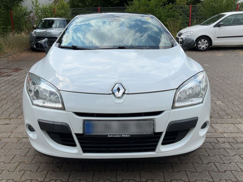 Renault Megane 1.5 dCi Dynamique 2012 – снимка 14