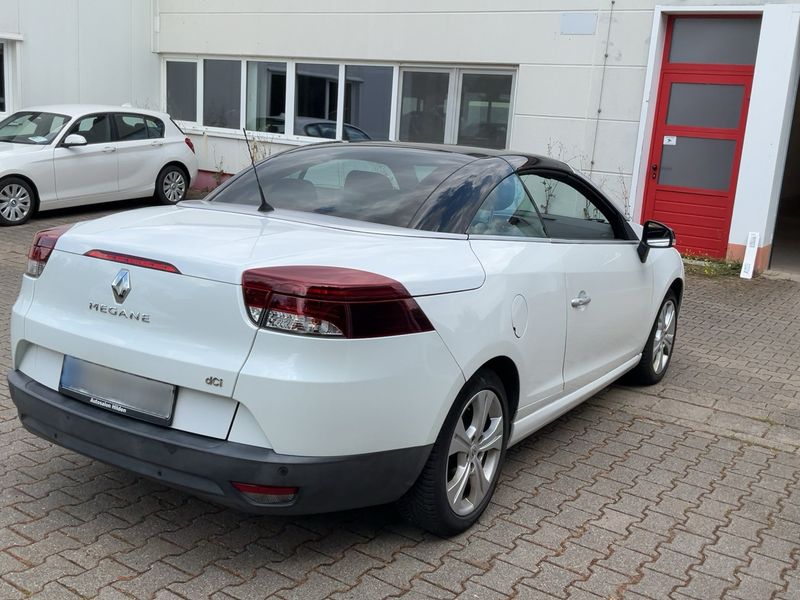Renault Megane 1.5 dCi Dynamique 2012 – снимка 8