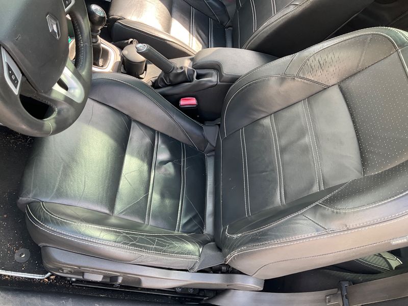 Renault Megane 1.5 dCi Dynamique 2012 – снимка 22