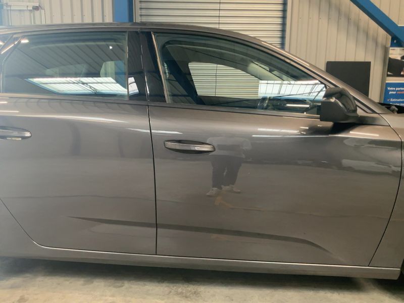 Peugeot 308 1.5 Blue-HDi Active Pack 2022 – снимка 10